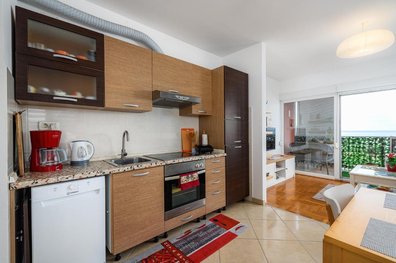 Apartment Ares 13 In Umag Center Eksteriør billede